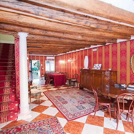 Ca' Messner 5 Leoni בית הארחה ונציה