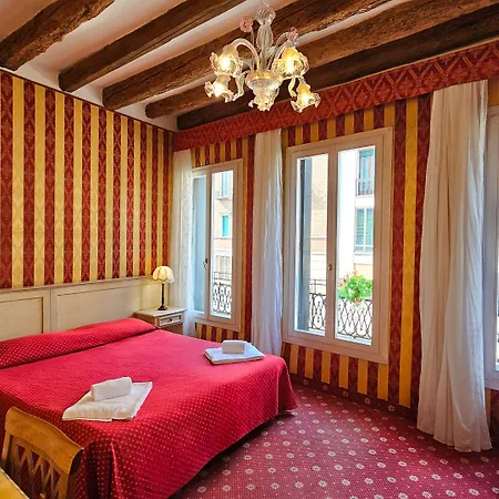 Ca' Messner 5 Leoni 3* Venecia