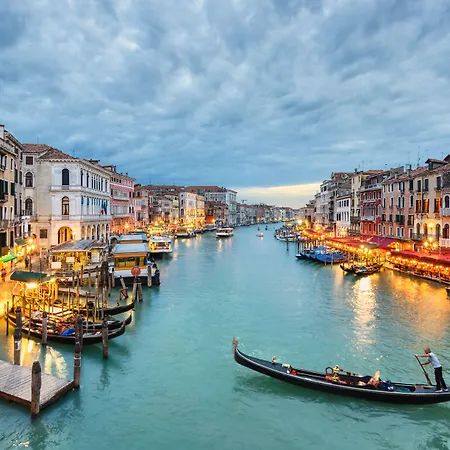 בית הארחה Ca' Messner 5 Leoni 3*