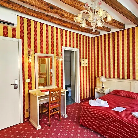 Ca' Messner 5 Leoni 3* Venedig