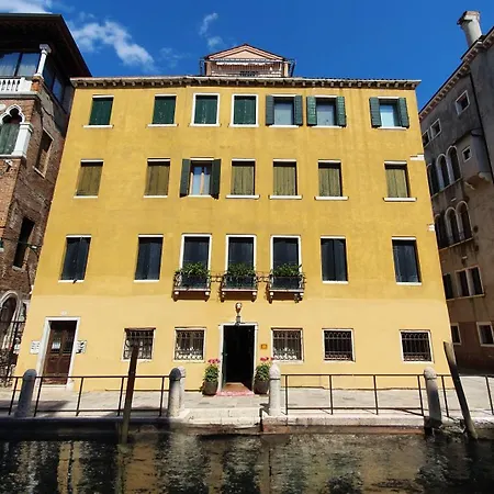 Ca' Messner 5 Leoni 3* Venedig