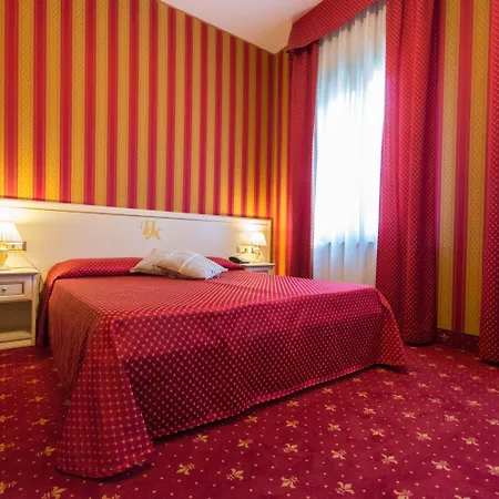 Ca' Messner 5 Leoni 게스트하우스 3*