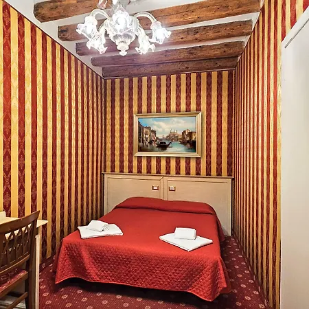 Ca' Messner 5 Leoni 3* Venedig