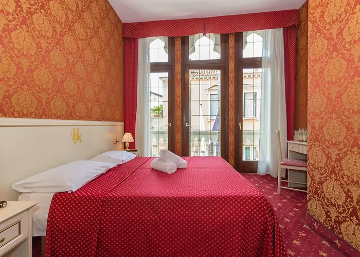 Ca' Messner 5 Leoni 3* Velence