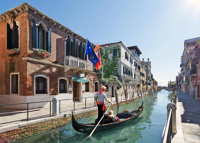 卡梅斯纳雷昂尼5号旅馆 威尼斯