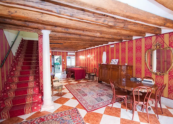 卡梅斯纳雷昂尼5号旅馆 招待所 威尼斯